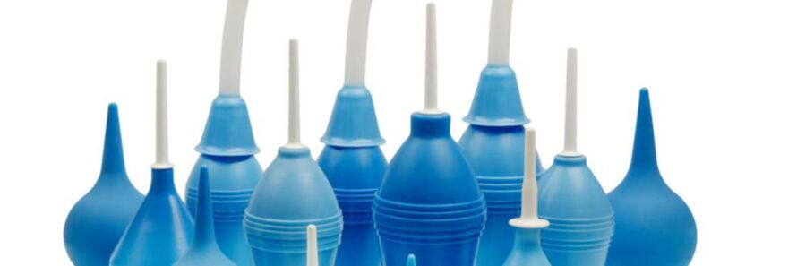 Therapeutic enemas against worms